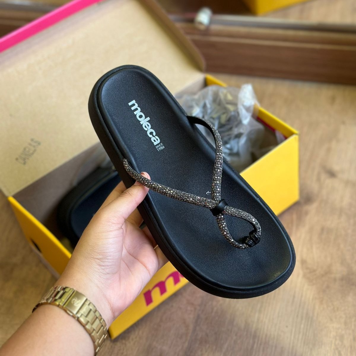 Sandalia Moleca Strass Entrelaçado